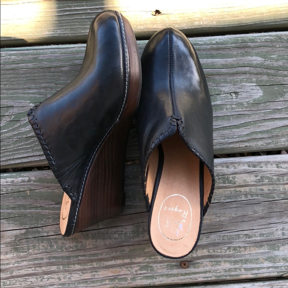 Jack Rogers Simone Clogs